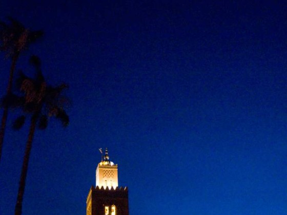 Marrakech unser Ausgangs und Zielort in der Nacht