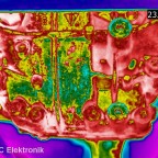 Hier die exakt gleiche Aufnahme des Hinterachs-Differenzials mit identischer Skalierung in einer Hochkontrast-Farbpalette.
Viel zu viele - hier unnötige exakt dargestellte - Temperaturinformationen führen zu einer schlechten Lesbarkeit des Thermogramms.