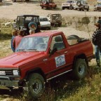 Mein erstes Auto, ein Patrol 3.3 Turbodiesel mit 110 PS und abnehmbarem Hardtop. Ein Stoffverdeck habe ich noch nachgekauft, damit hatte man ein (halbes) Cabrio ;-)

Servolenkung war übrigens Serienausstattung, ebenfalls ein sehr sportliches und kleines