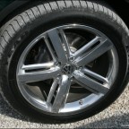 Felgen 9 J x 20 "Metropolitan" mit 275/45 R20 110W